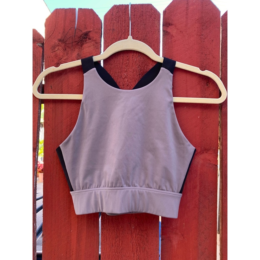 Varley | NWOT Racerback Lined Two-Tone Cropped Sports Bra • Heather Gray